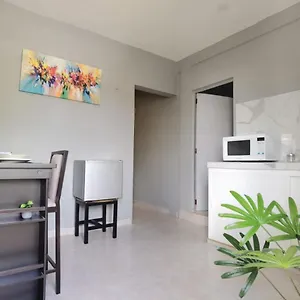  Apartment 8th Street Mexico